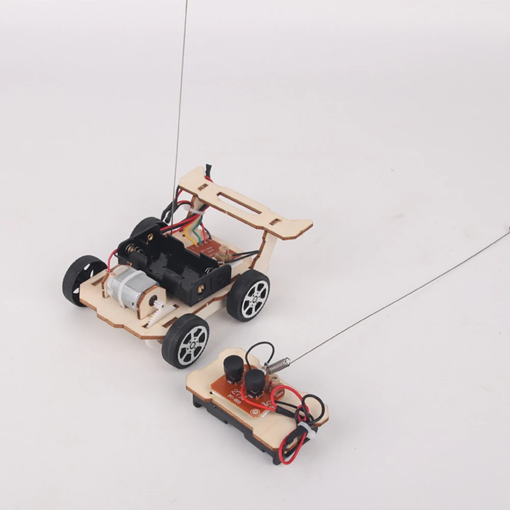 ชุดประกอบรถบังคับวิทยุ DIY ขนา - Drone Vera Rc บทวิจารณ์และราคา